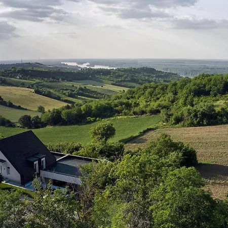 别墅 Riverside Pool Villa-sremski Karlovci *