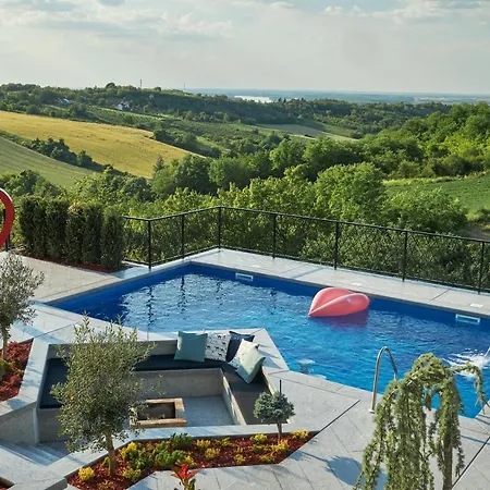 别墅 Riverside Pool Villa-sremski Karlovci