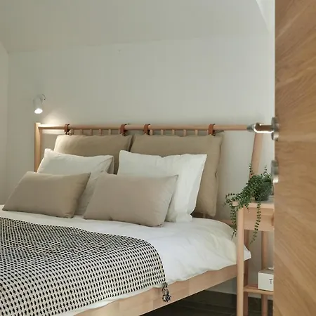 Riverside Pool Villa-sremski Karlovci