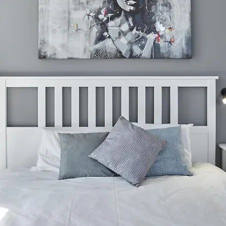 Riverside Pool Villa-sremski Karlovci 别墅 *