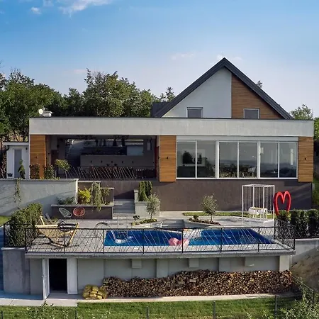 Riverside Pool Villa-sremski Karlovci
