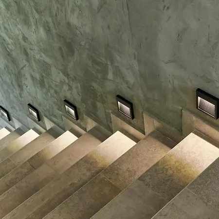 Riverside Pool Villa-sremski Karlovci 别墅 斯雷姆斯基卡尔洛夫奇