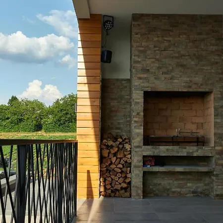 Riverside Pool Villa-sremski Karlovci