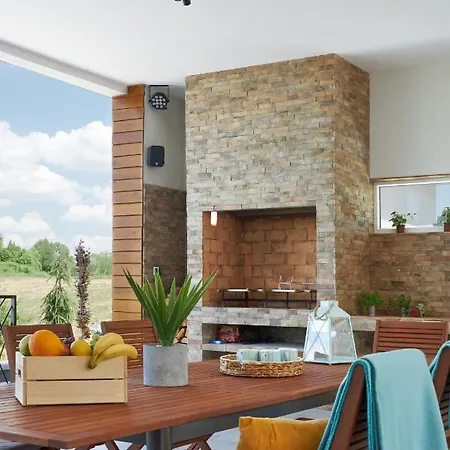 Riverside Pool Villa-sremski Karlovci 别墅 斯雷姆斯基卡尔洛夫奇